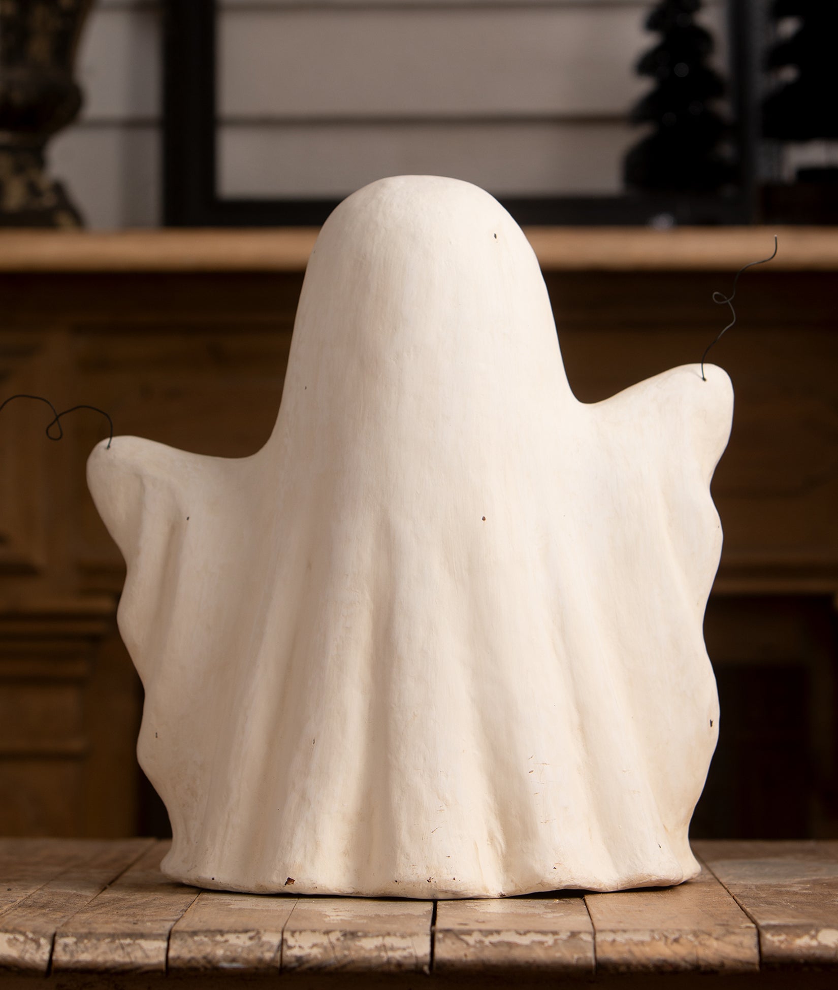 Ghost with Boo Garland