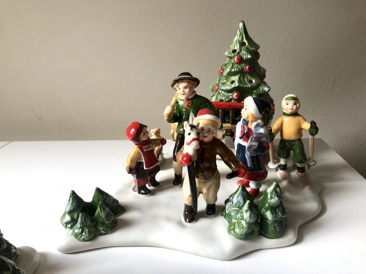 Weihnachts-Deko Set mit Santa & Miniaturfiguren