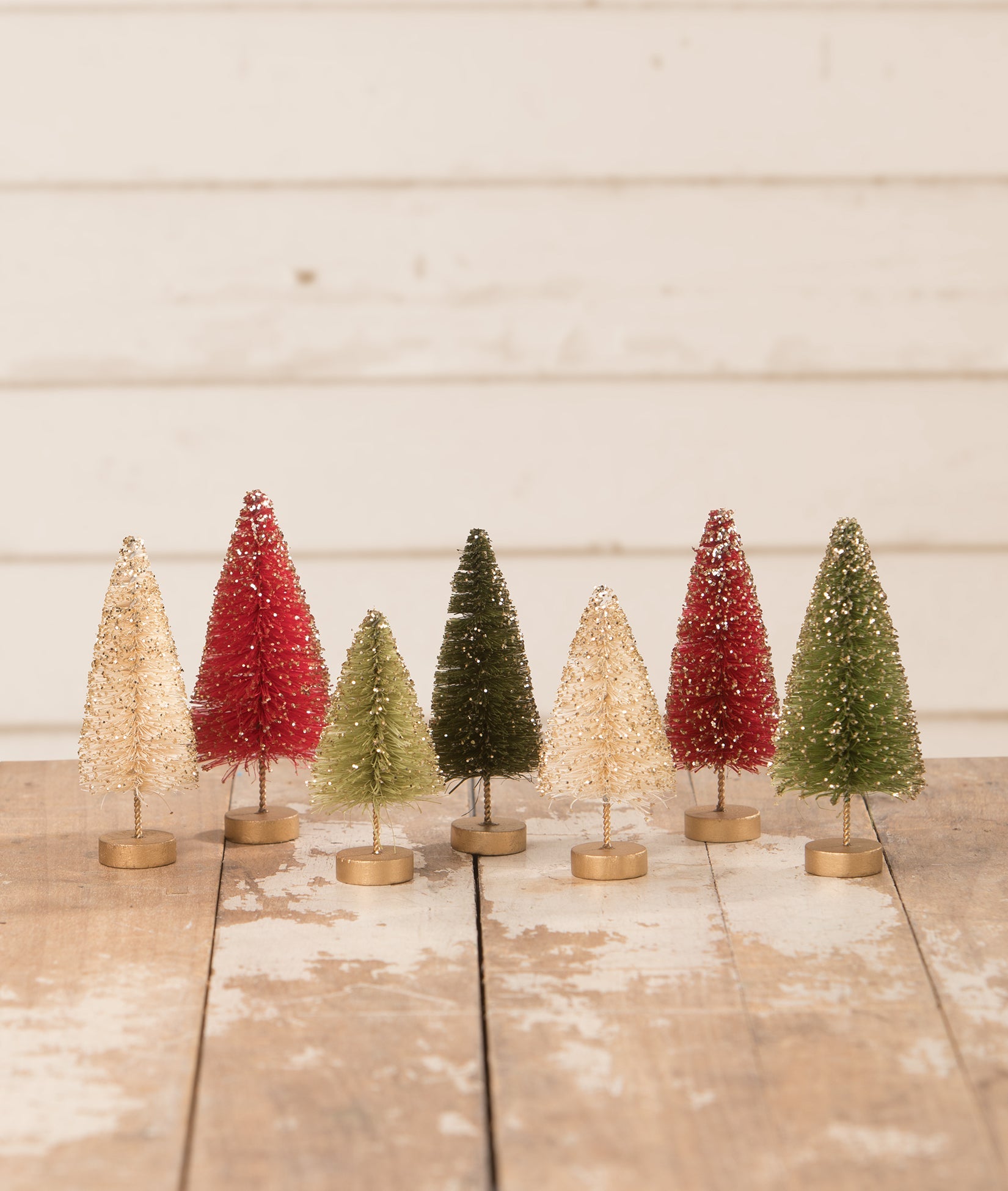 Traditional Mini Bottle Brush Trees in Box S7